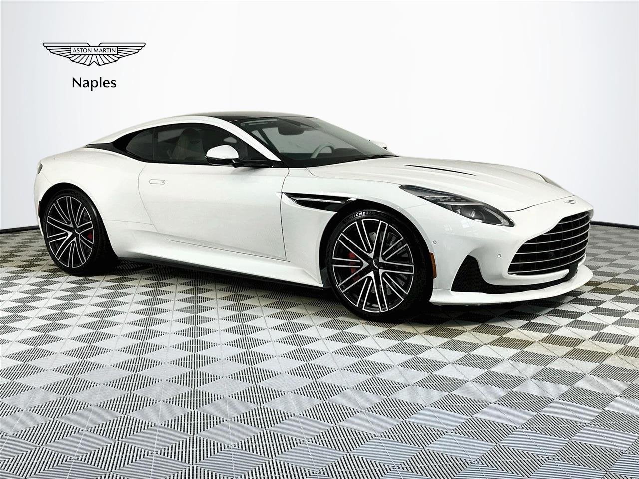 2025 Aston Martin DB12 Base