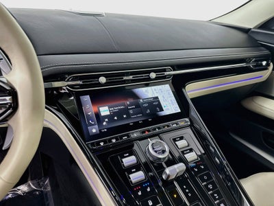 2025 Aston Martin DB12 Base