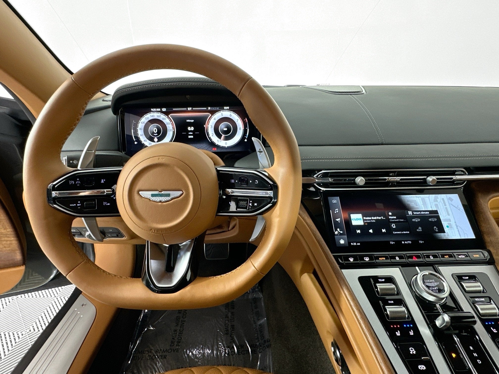 2024 Aston Martin DB12 Base
