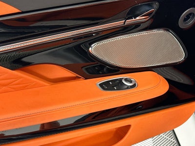 2024 Aston Martin DB12 Volante