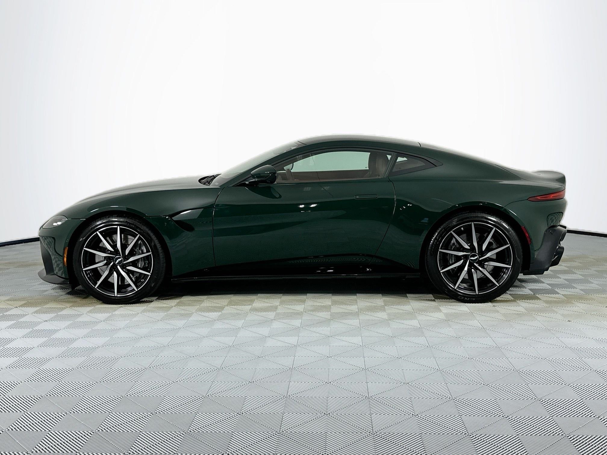 2020 Aston Martin Vantage Base