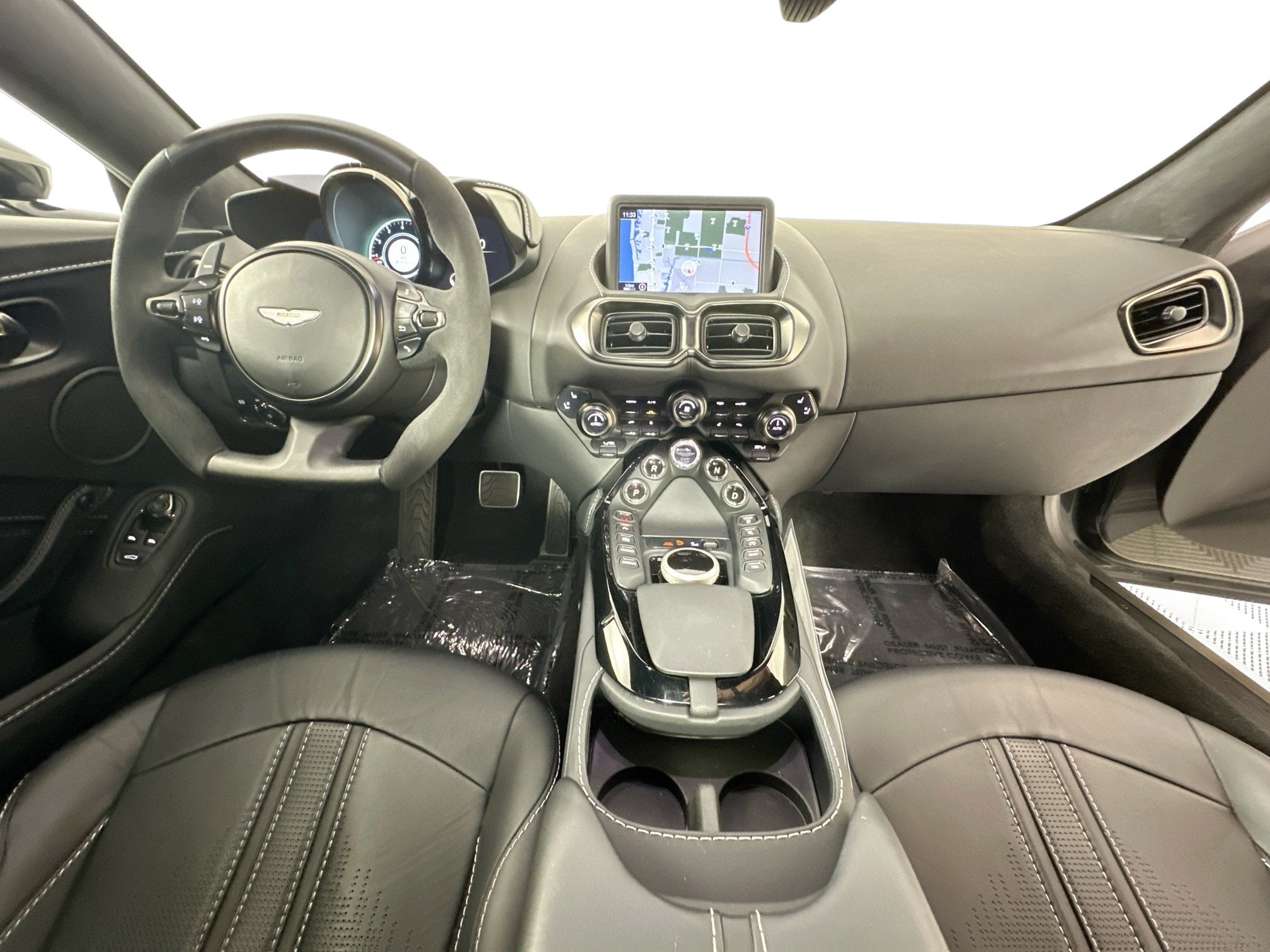 2023 Aston Martin Vantage Base