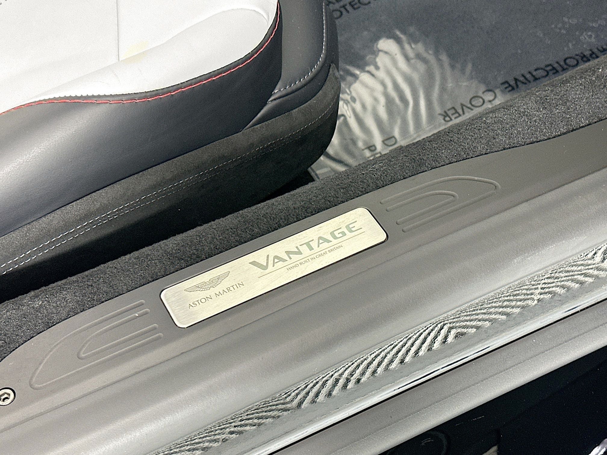 2023 Aston Martin Vantage Roadster