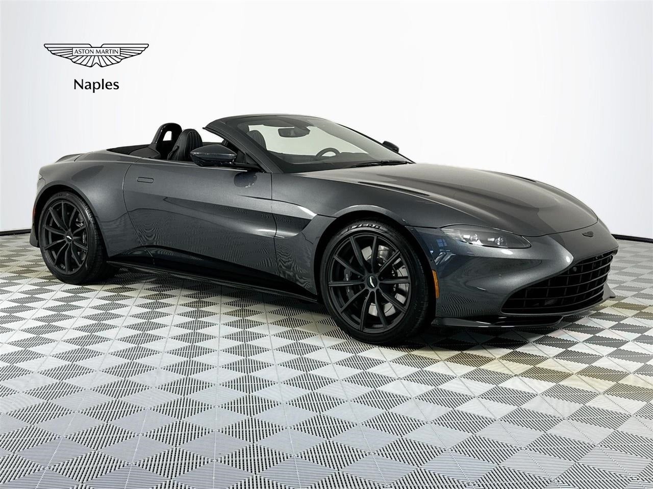 2021 Aston Martin Vantage Roadster