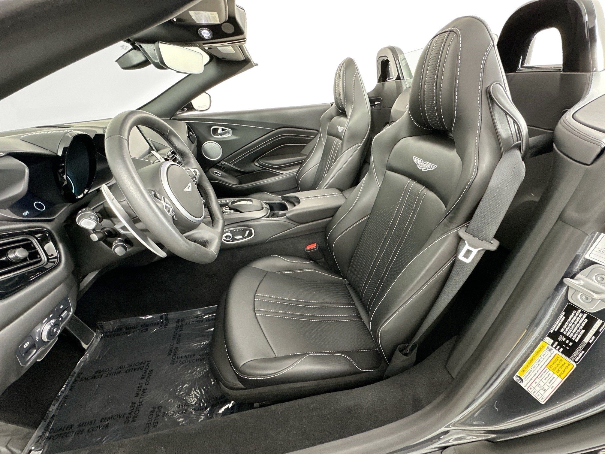 2021 Aston Martin Vantage Roadster