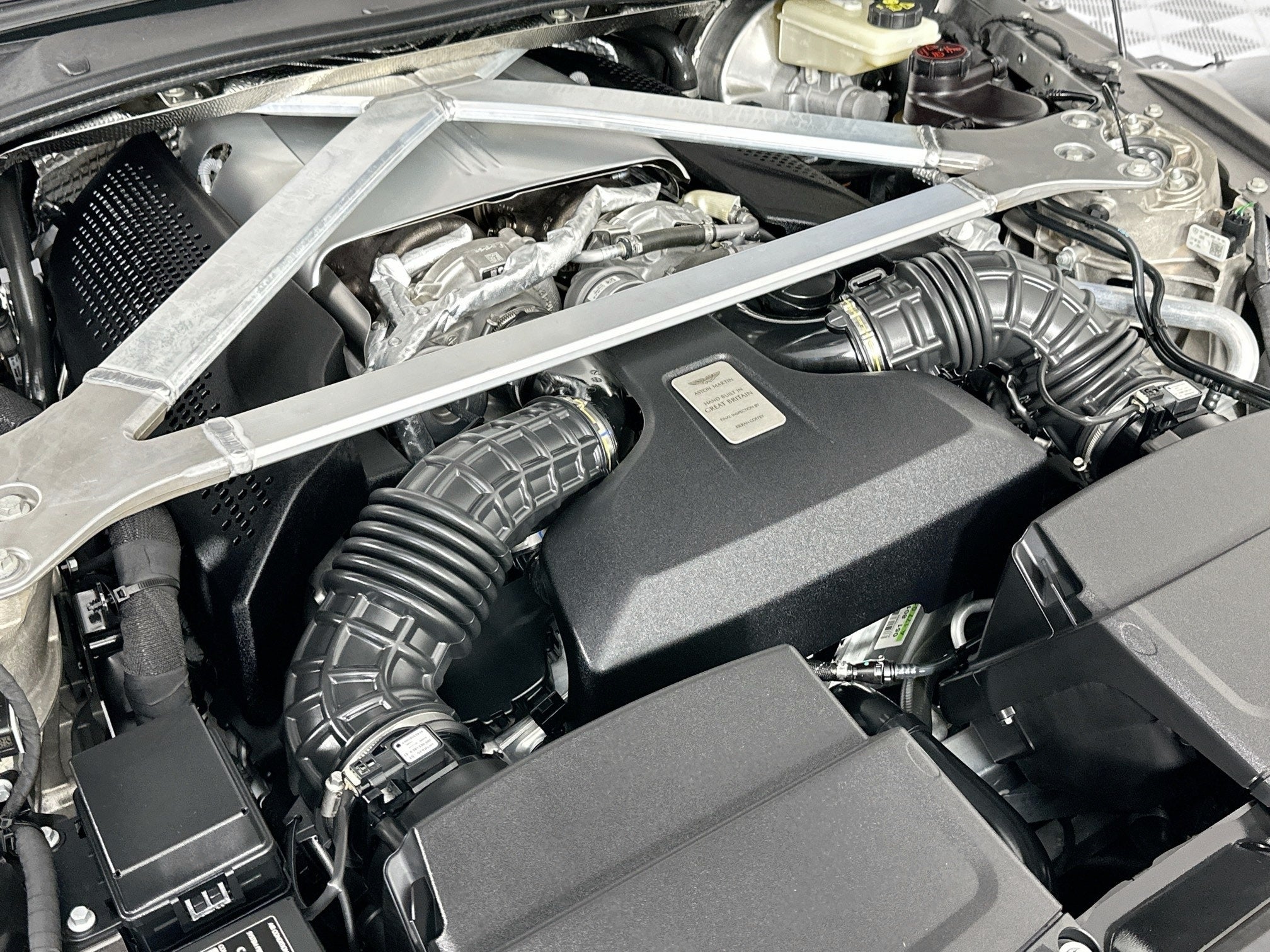 2021 Aston Martin Vantage Roadster