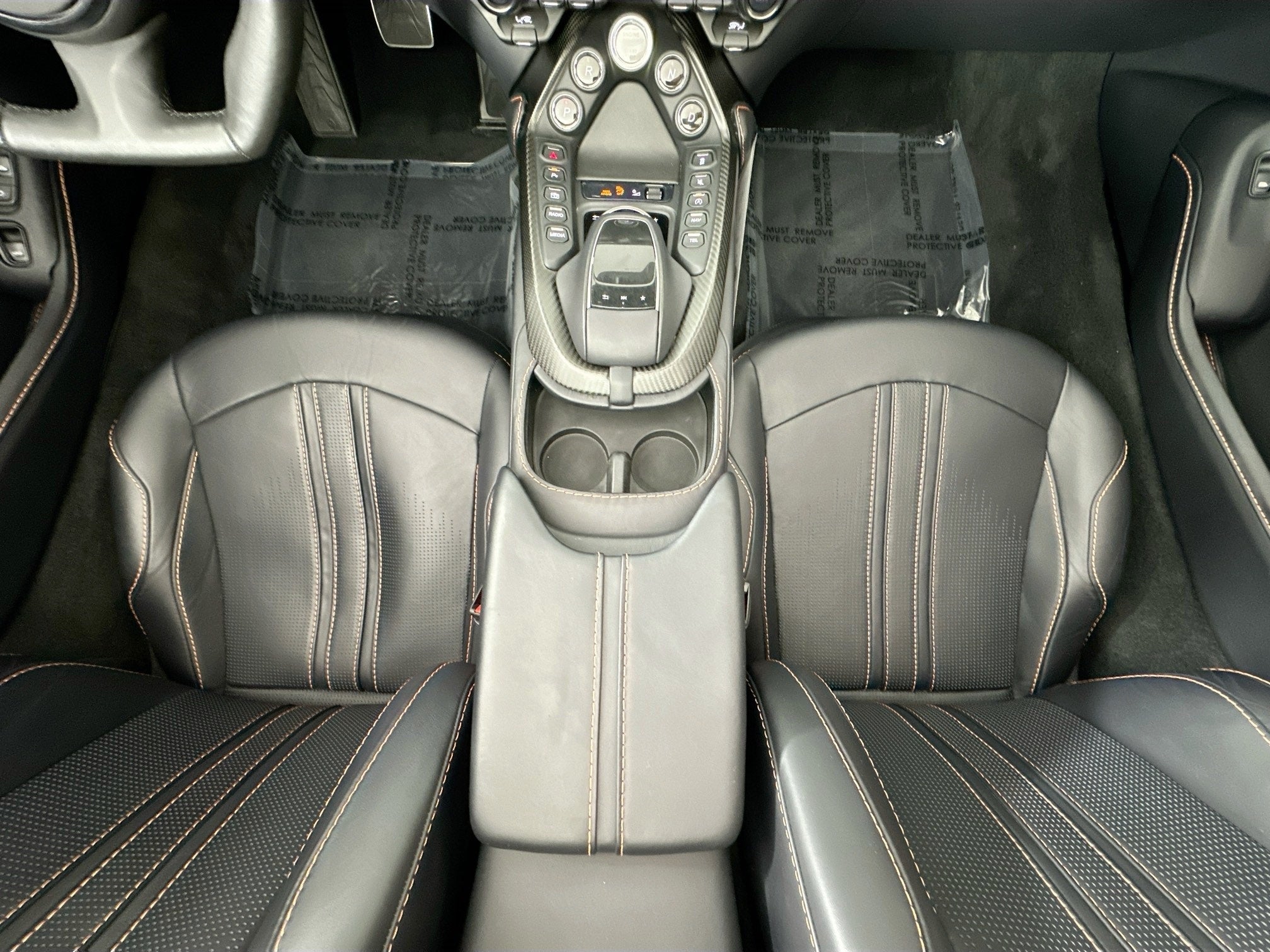 2023 Aston Martin Vantage Roadster