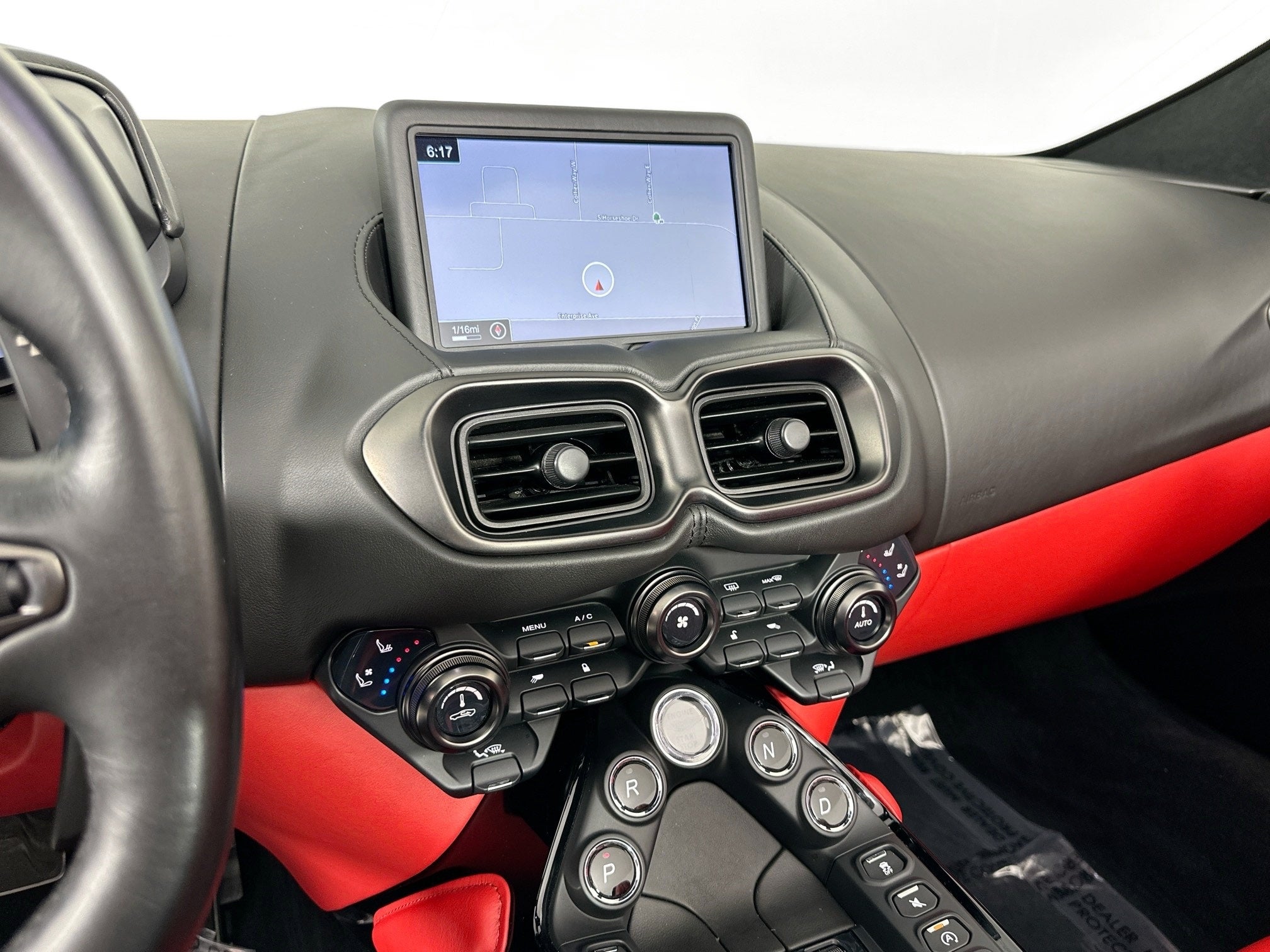 2021 Aston Martin Vantage Roadster