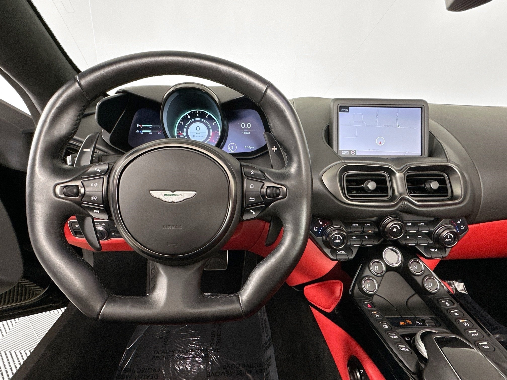 2021 Aston Martin Vantage Roadster