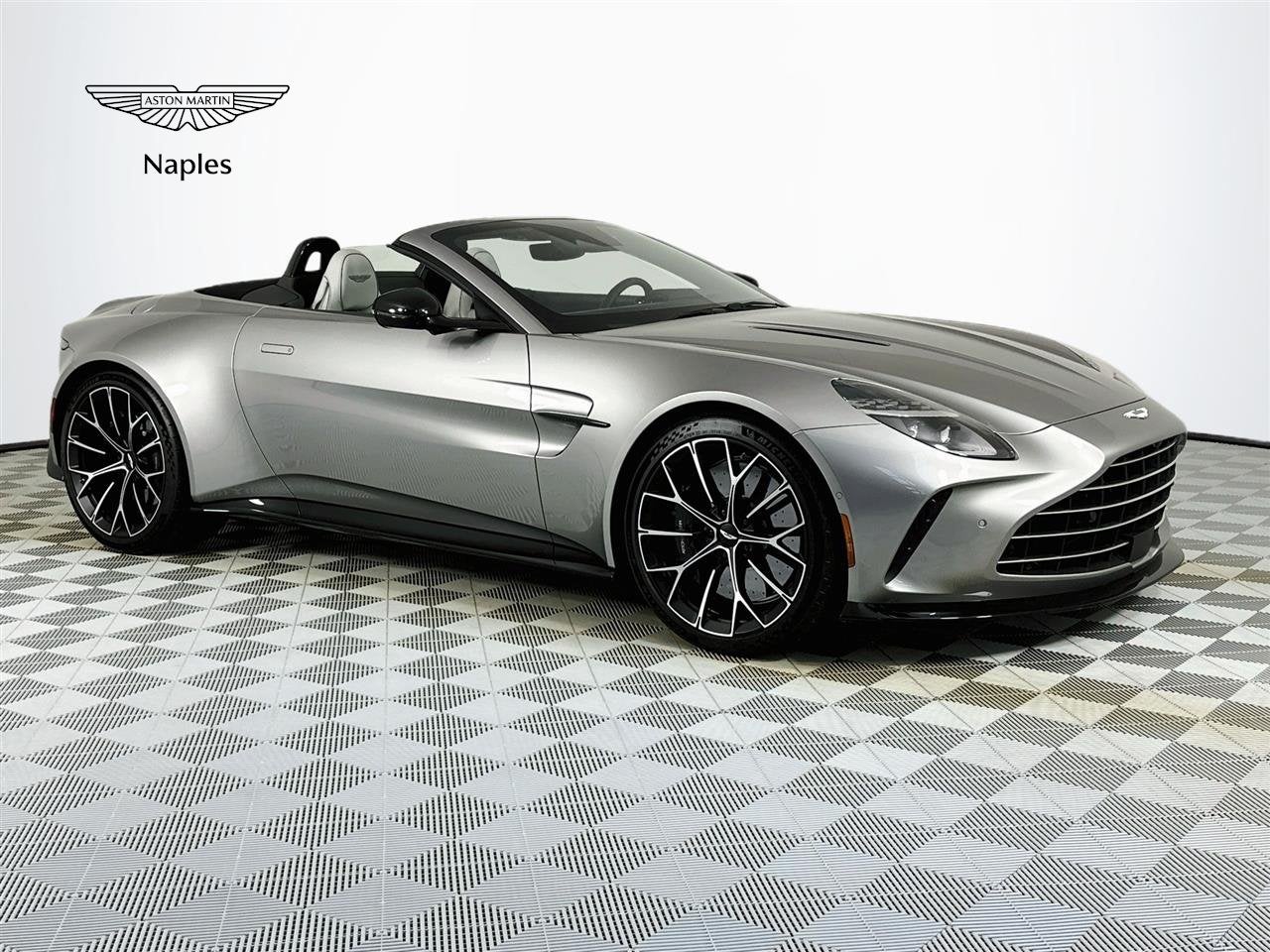 2026 Aston Martin Vantage Roadster