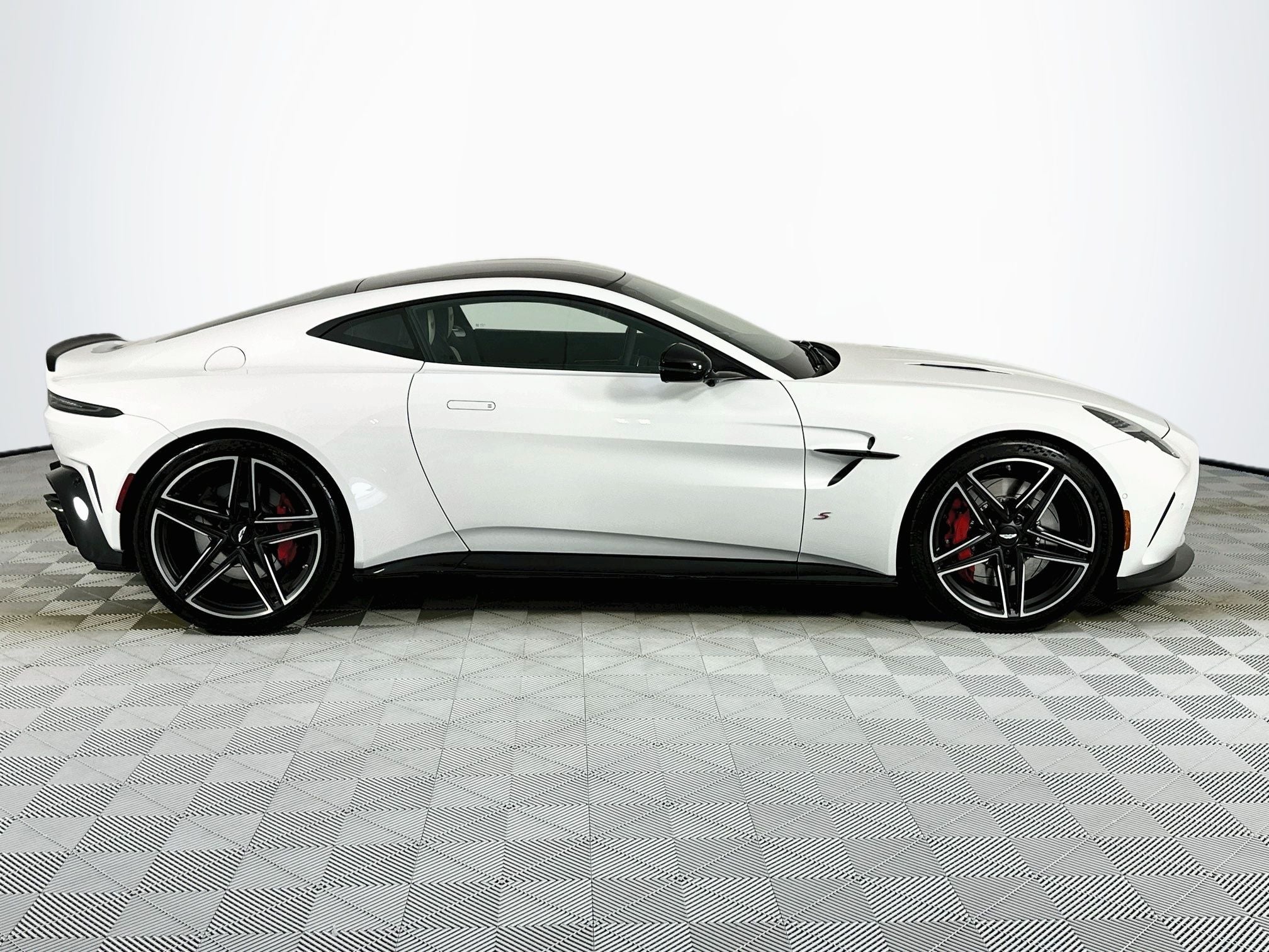 2026 Aston Martin Vantage S