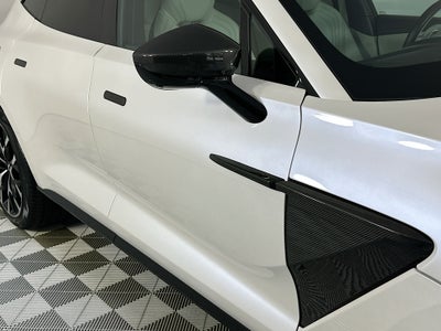 2021 Aston Martin DBX Base