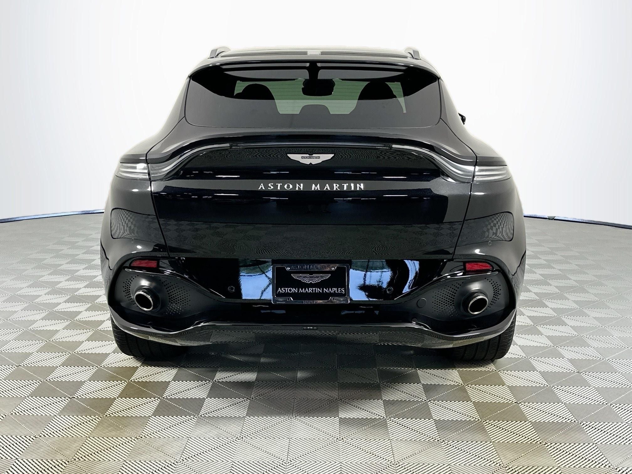 2022 Aston Martin DBX Base