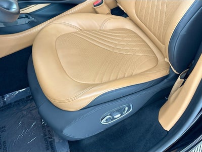 2022 Aston Martin DBX Base
