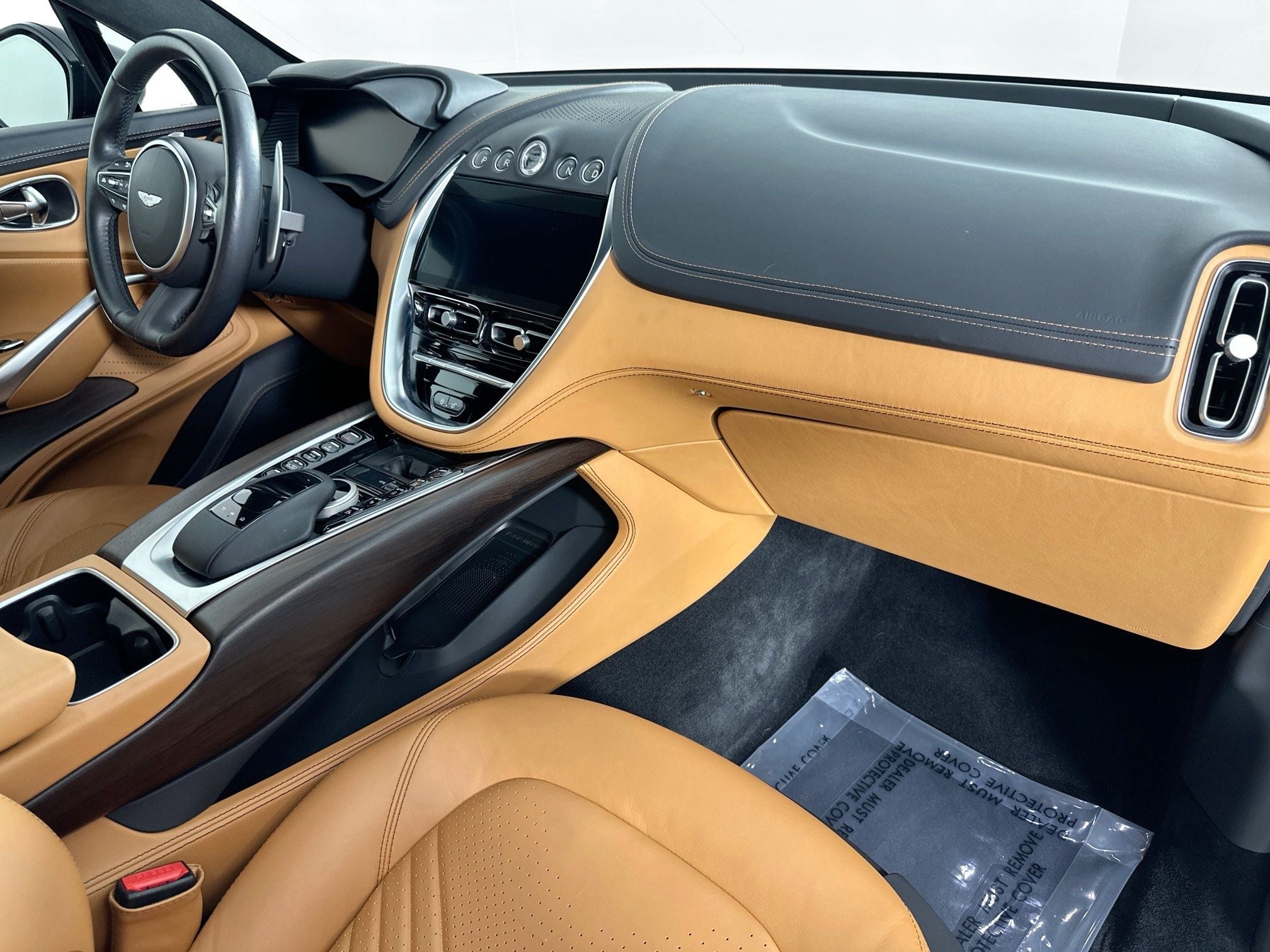 2022 Aston Martin DBX Base