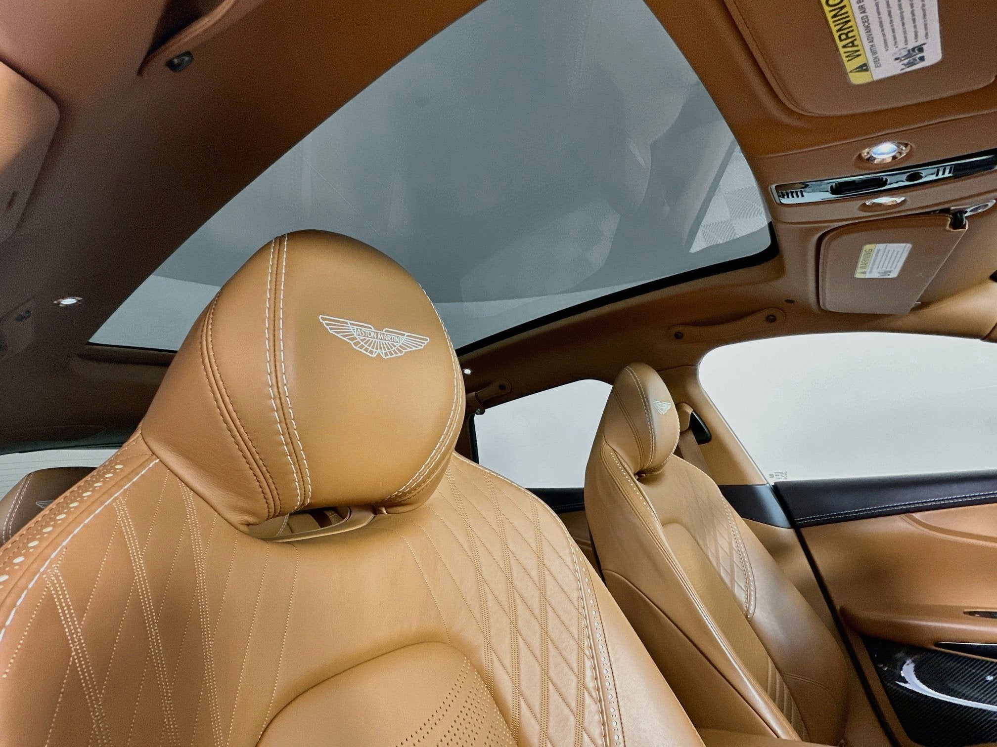 2023 Aston Martin DBX 707