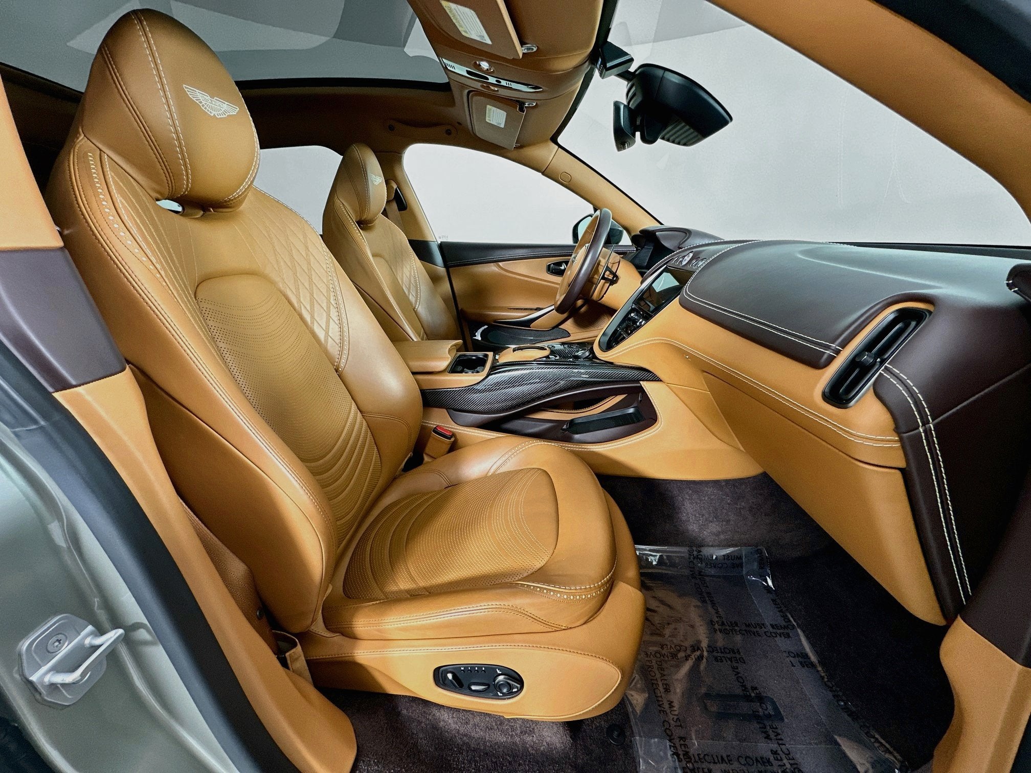 2023 Aston Martin DBX 707