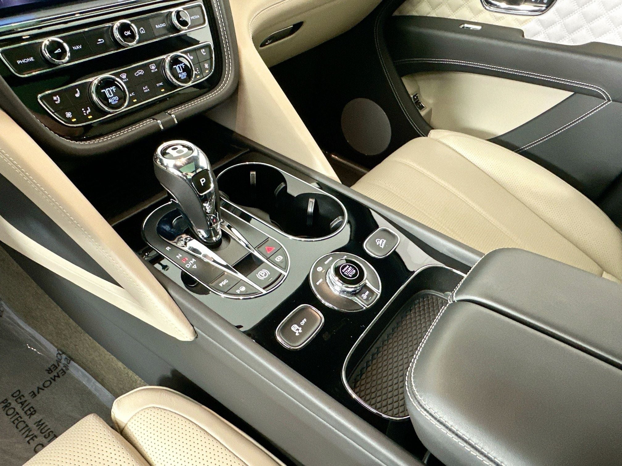 2022 Bentley Bentayga V8 MDS