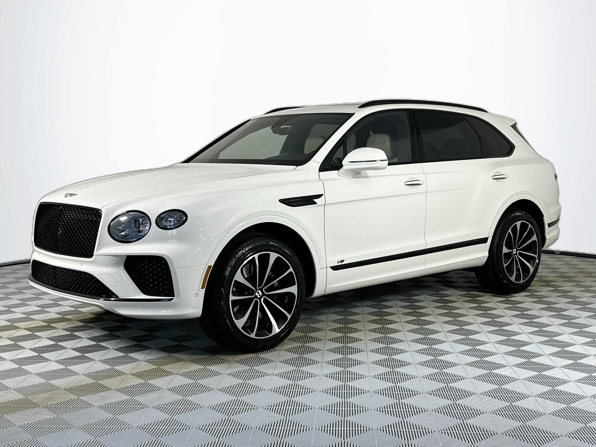 2022 Bentley Bentayga V8 MDS