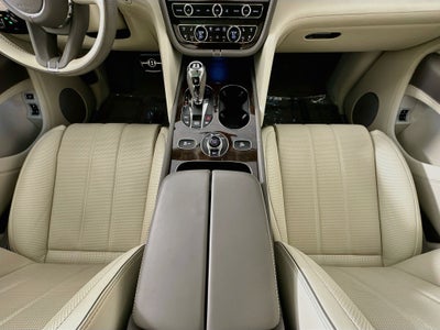 2023 Bentley Bentayga V8