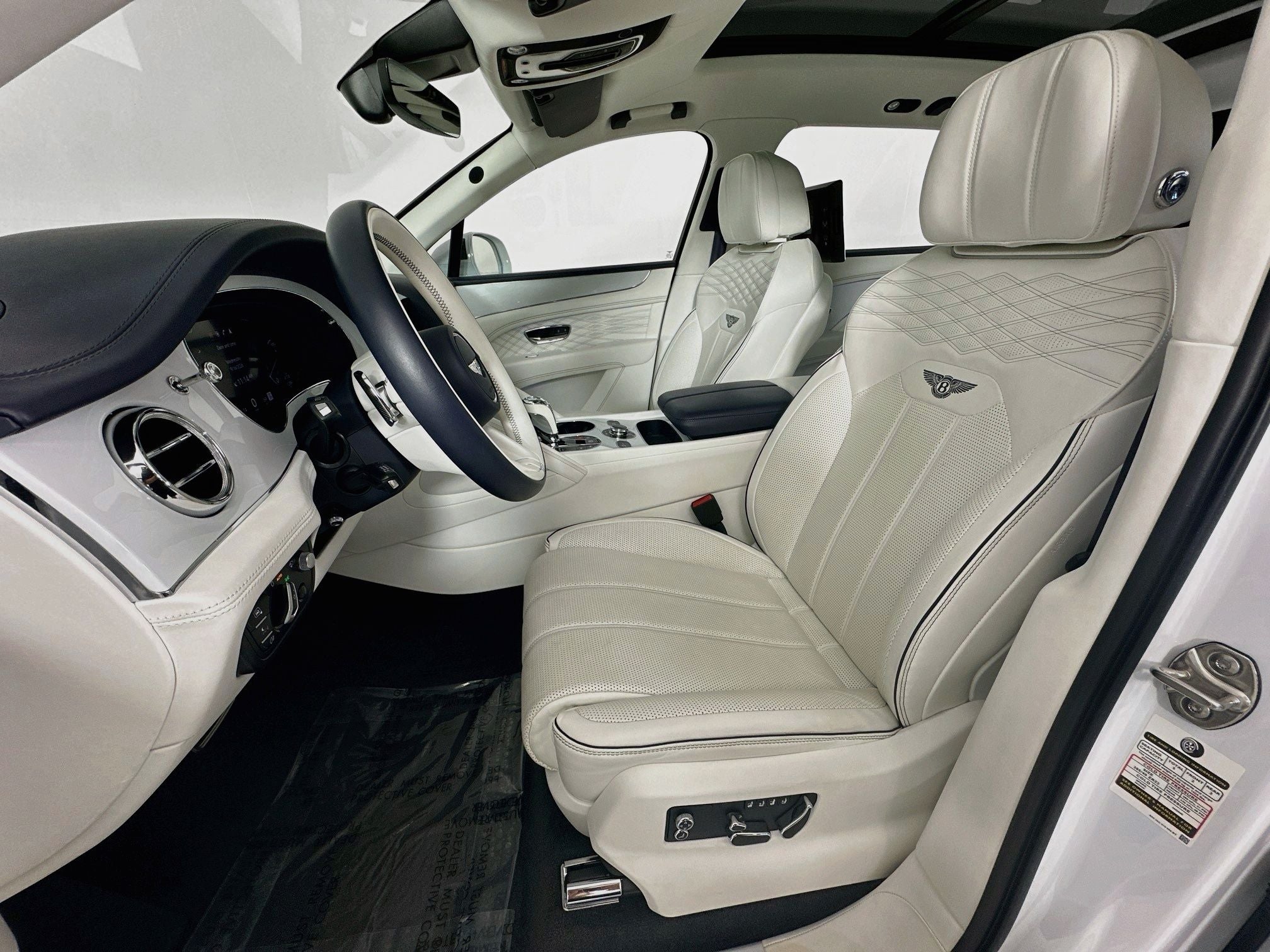 2023 Bentley Bentayga EWB Azure Bespoke Edition