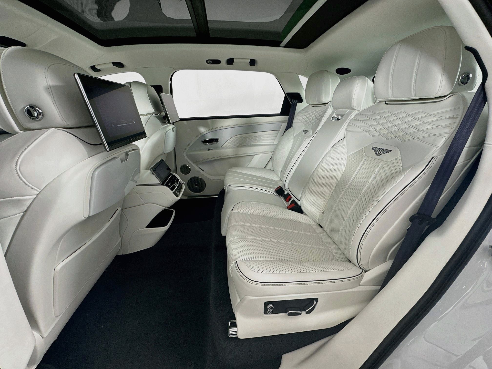2023 Bentley Bentayga EWB Azure Bespoke Edition