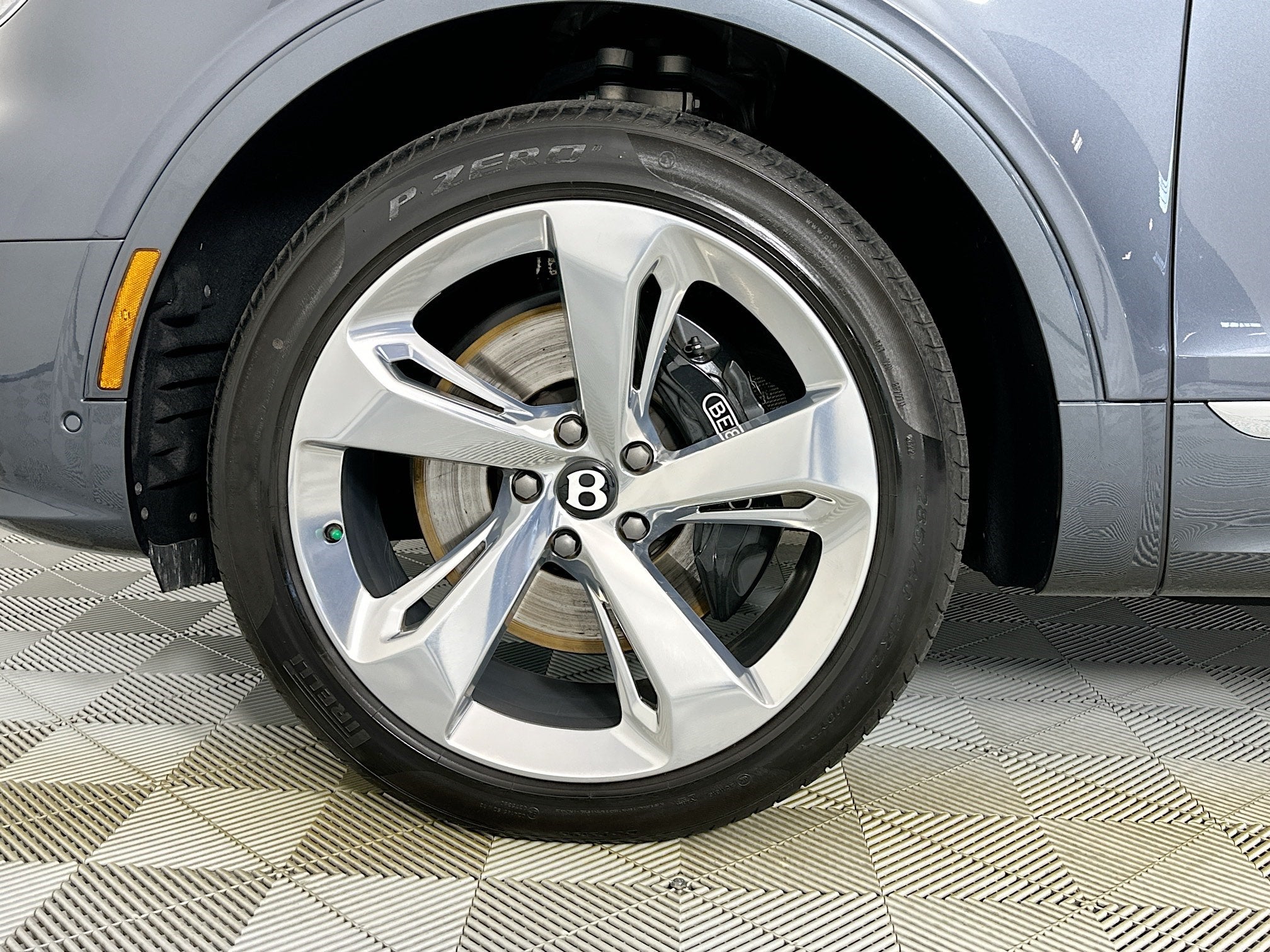 2023 Bentley Bentayga EWB Azure