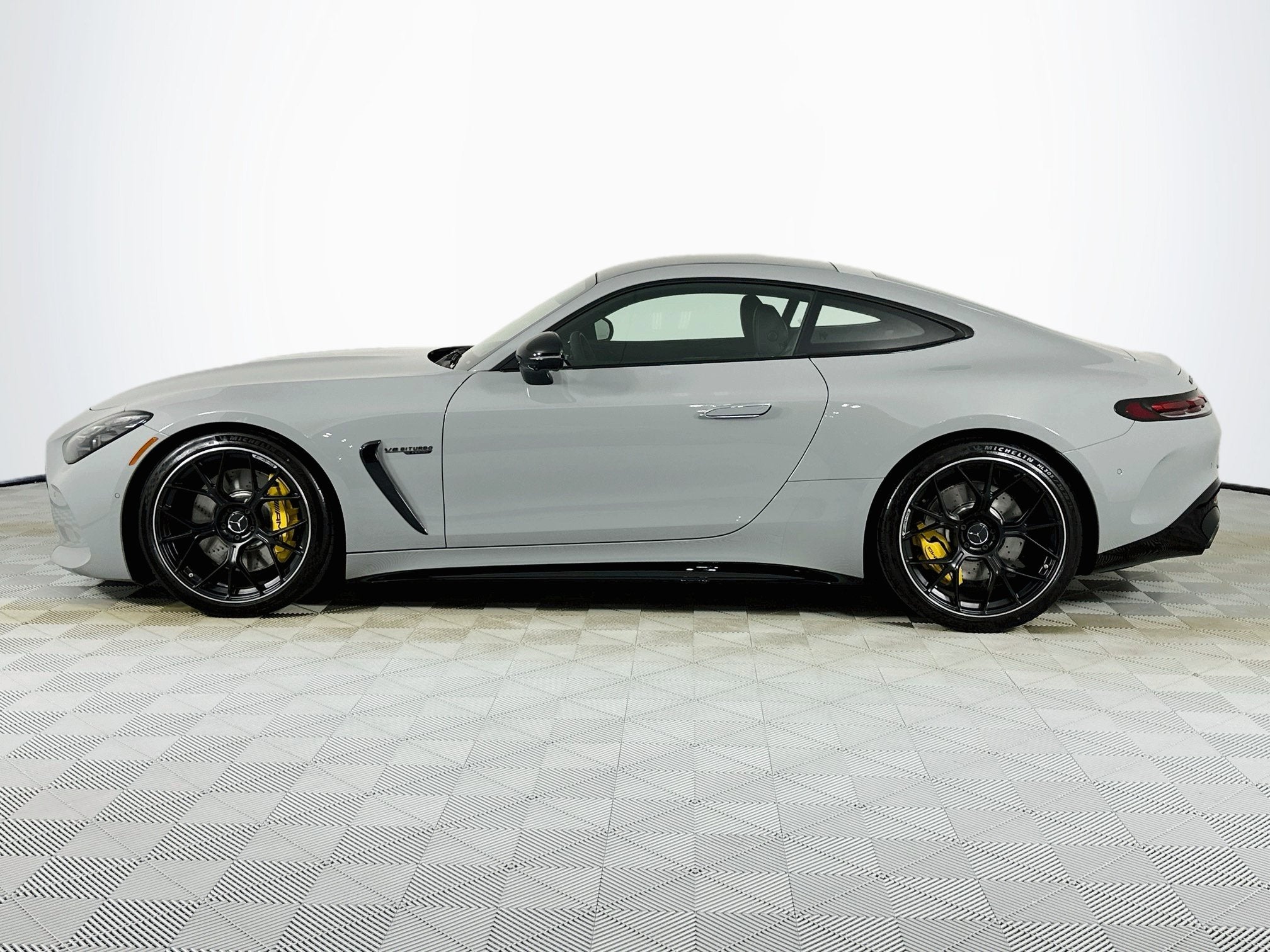 2025 Mercedes-Benz AMG® GT Base 4MATIC®