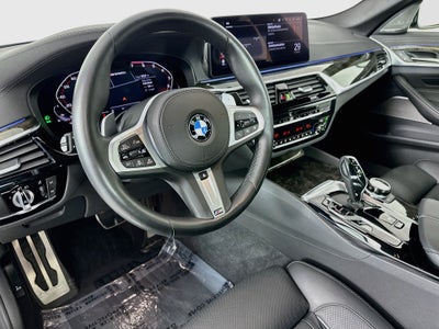 2021 BMW 5 Series M550i xDrive