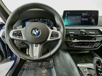 2021 BMW 5 Series M550i xDrive