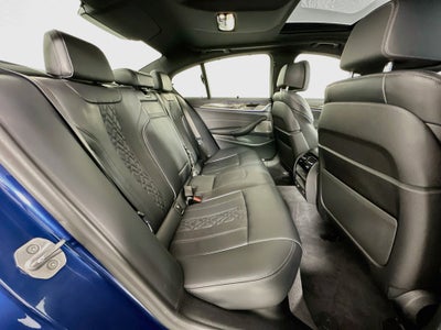 2021 BMW 5 Series M550i xDrive