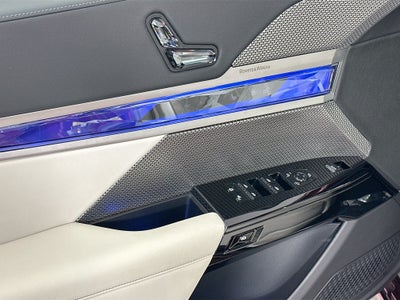 2023 BMW 7 Series 740i