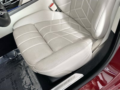 2023 BMW 7 Series 740i
