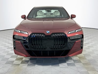 2023 BMW 7 Series 740i