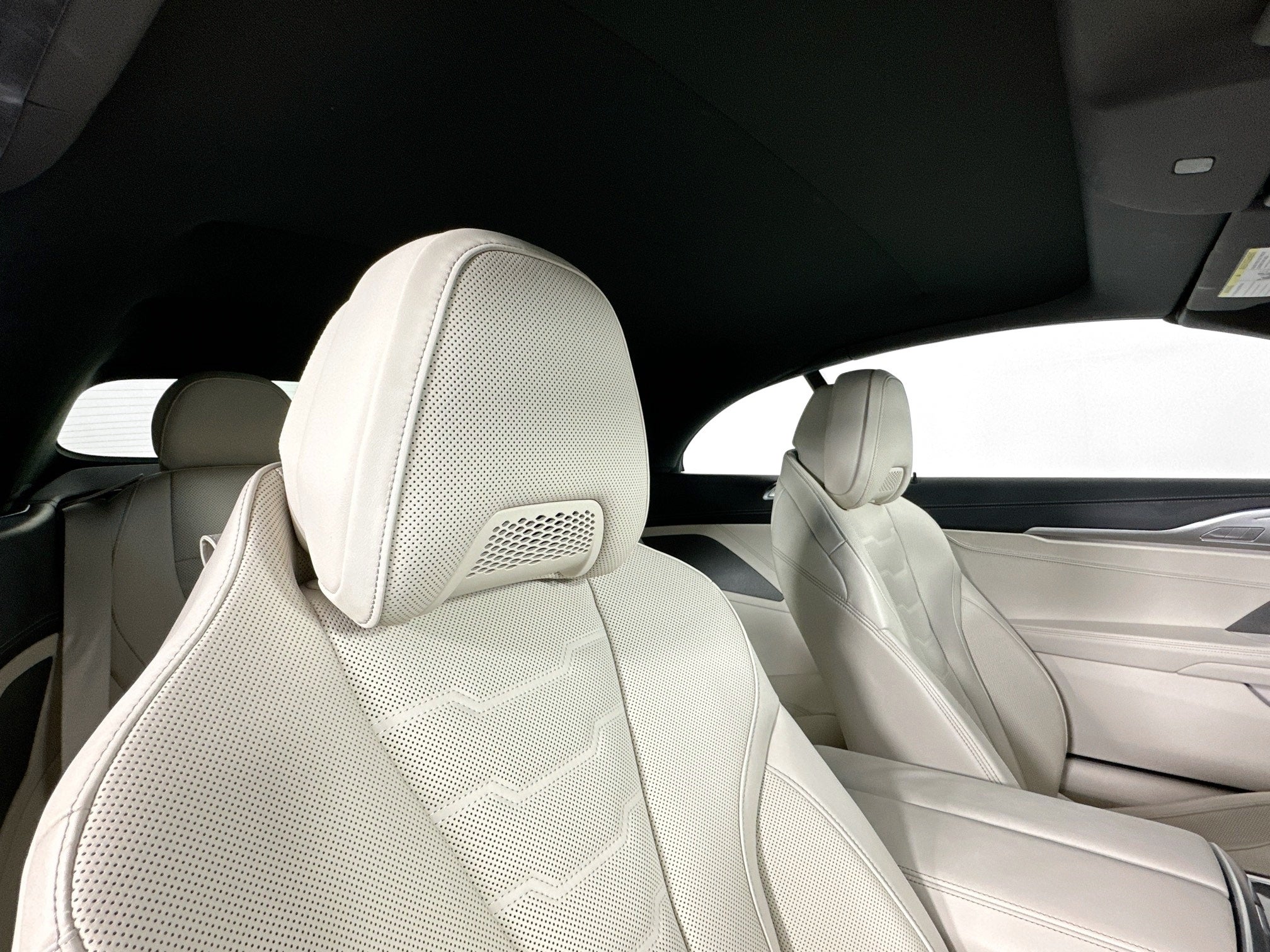 2024 BMW 8 Series 840i Convertible