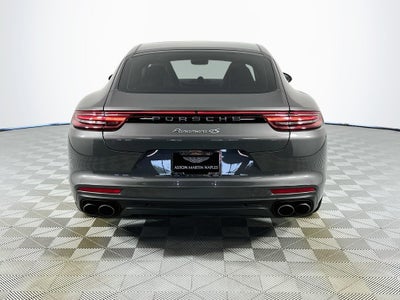 2018 Porsche Panamera 4S