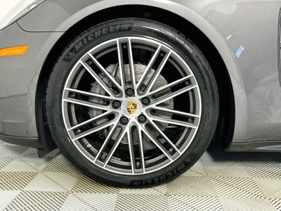 2018 Porsche Panamera 4S