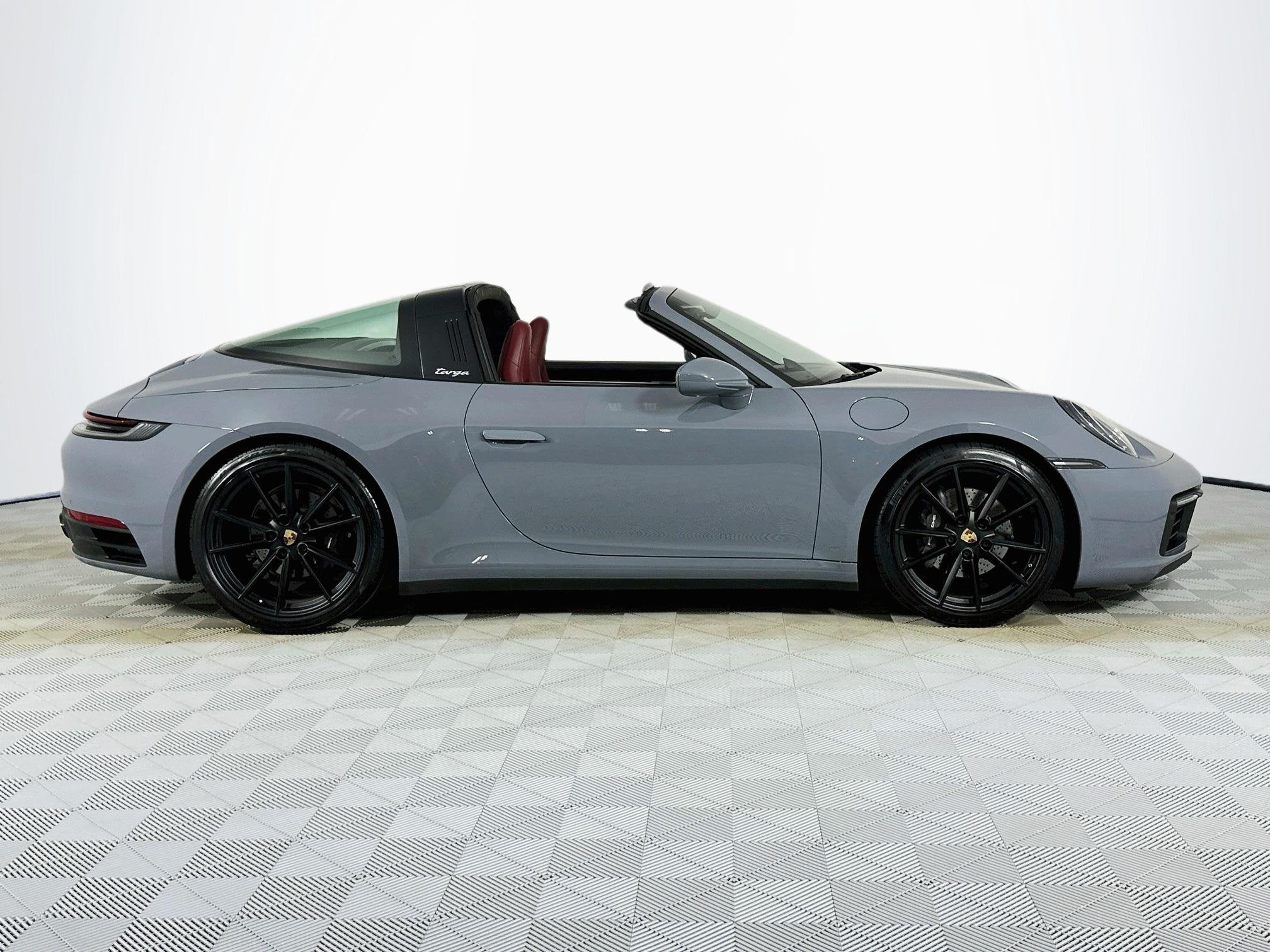 2024 Porsche 911 Targa 4