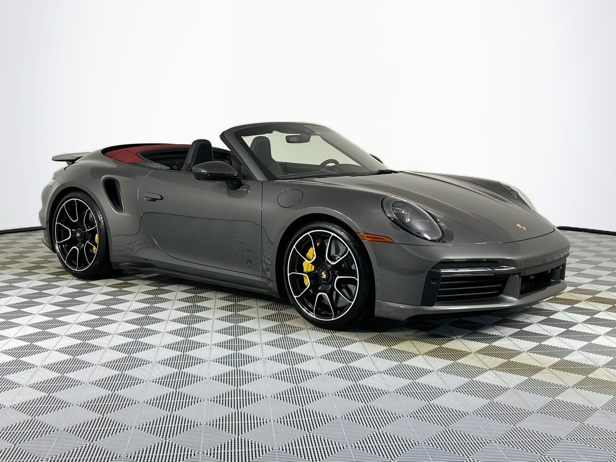 2022 Porsche 911 Turbo Cabriolet