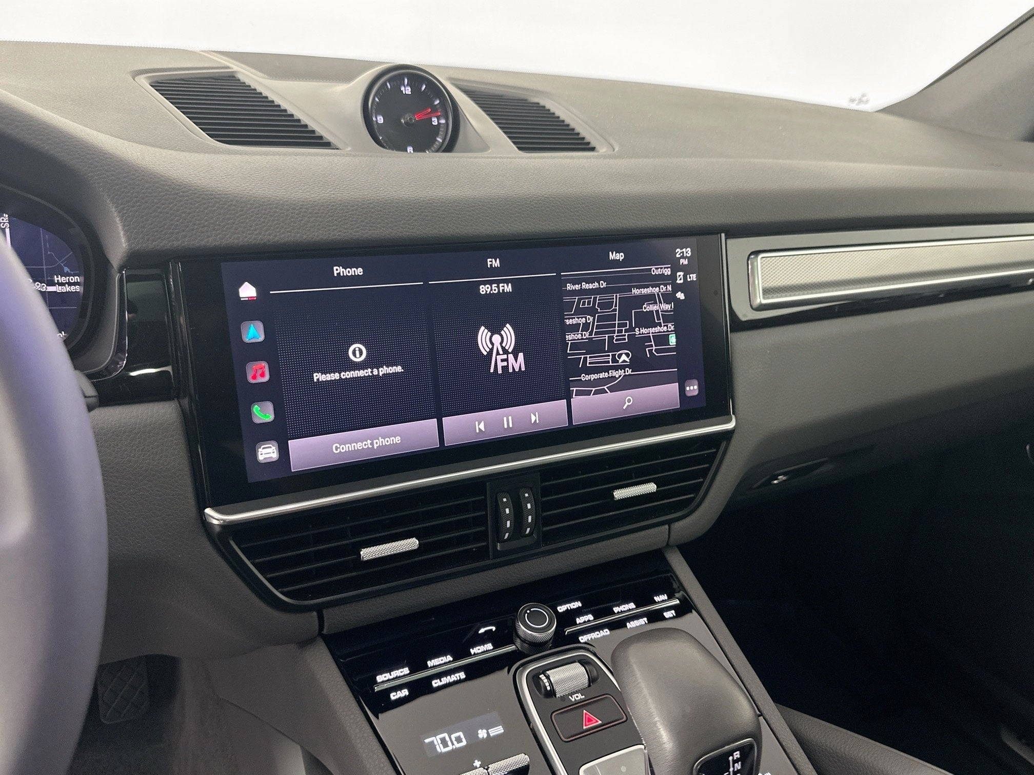 2023 Porsche Cayenne Platinum Edition