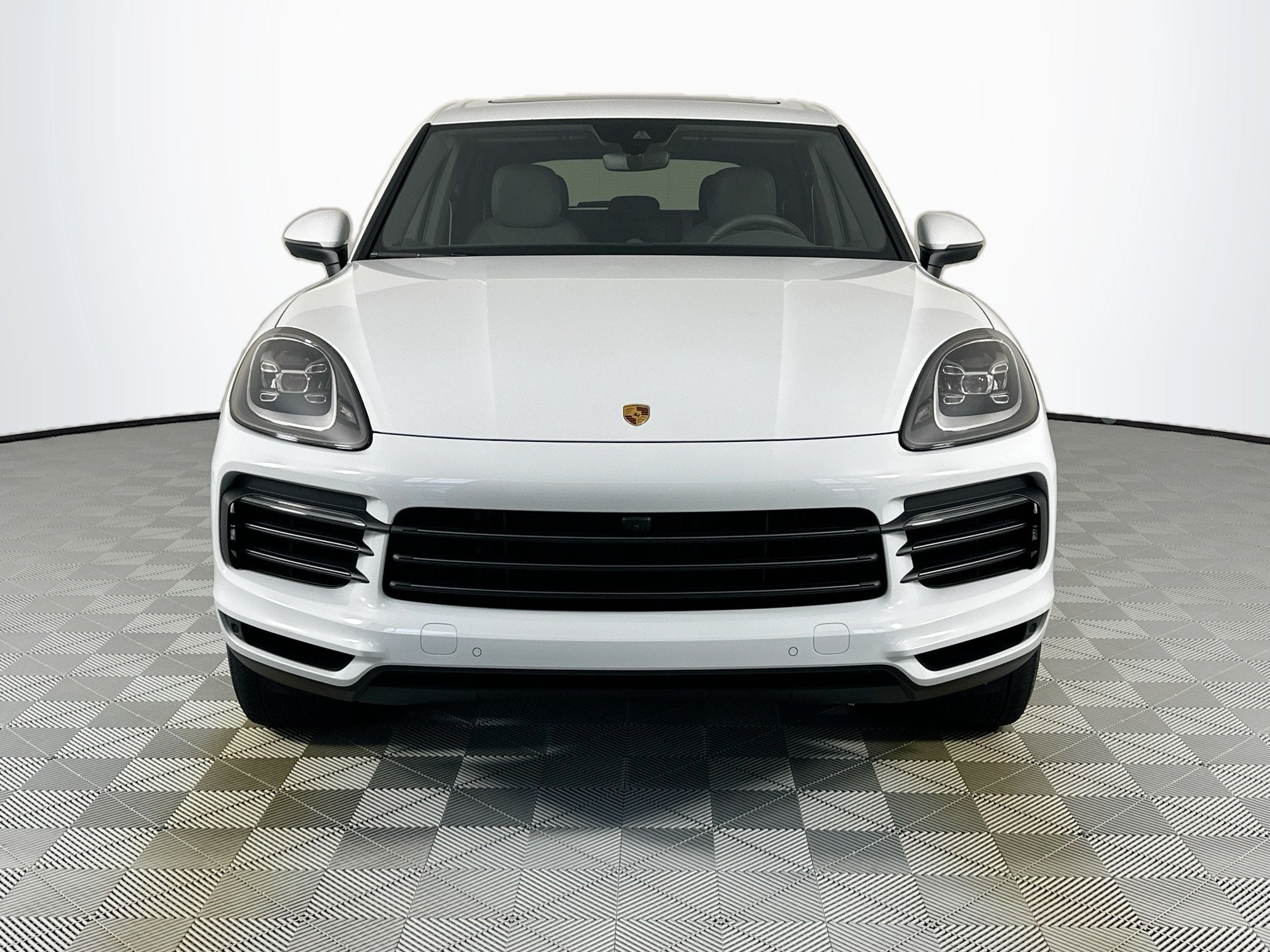 2023 Porsche Cayenne Platinum Edition
