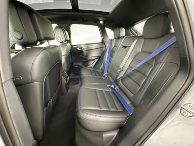 2025 Porsche Macan GTS