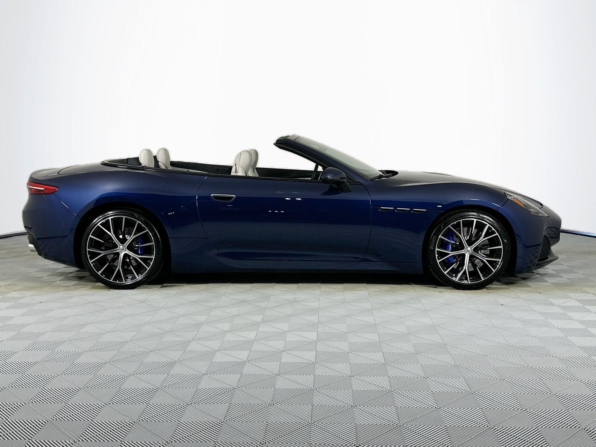 2026 Maserati GranCabrio 