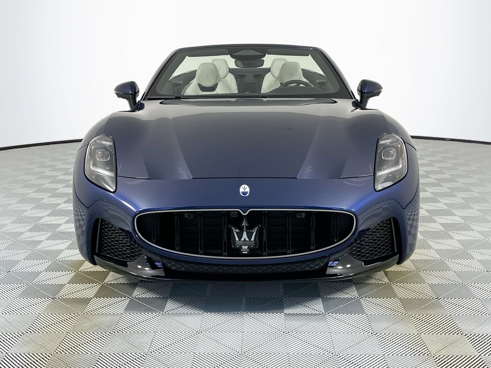 2026 Maserati GranCabrio 