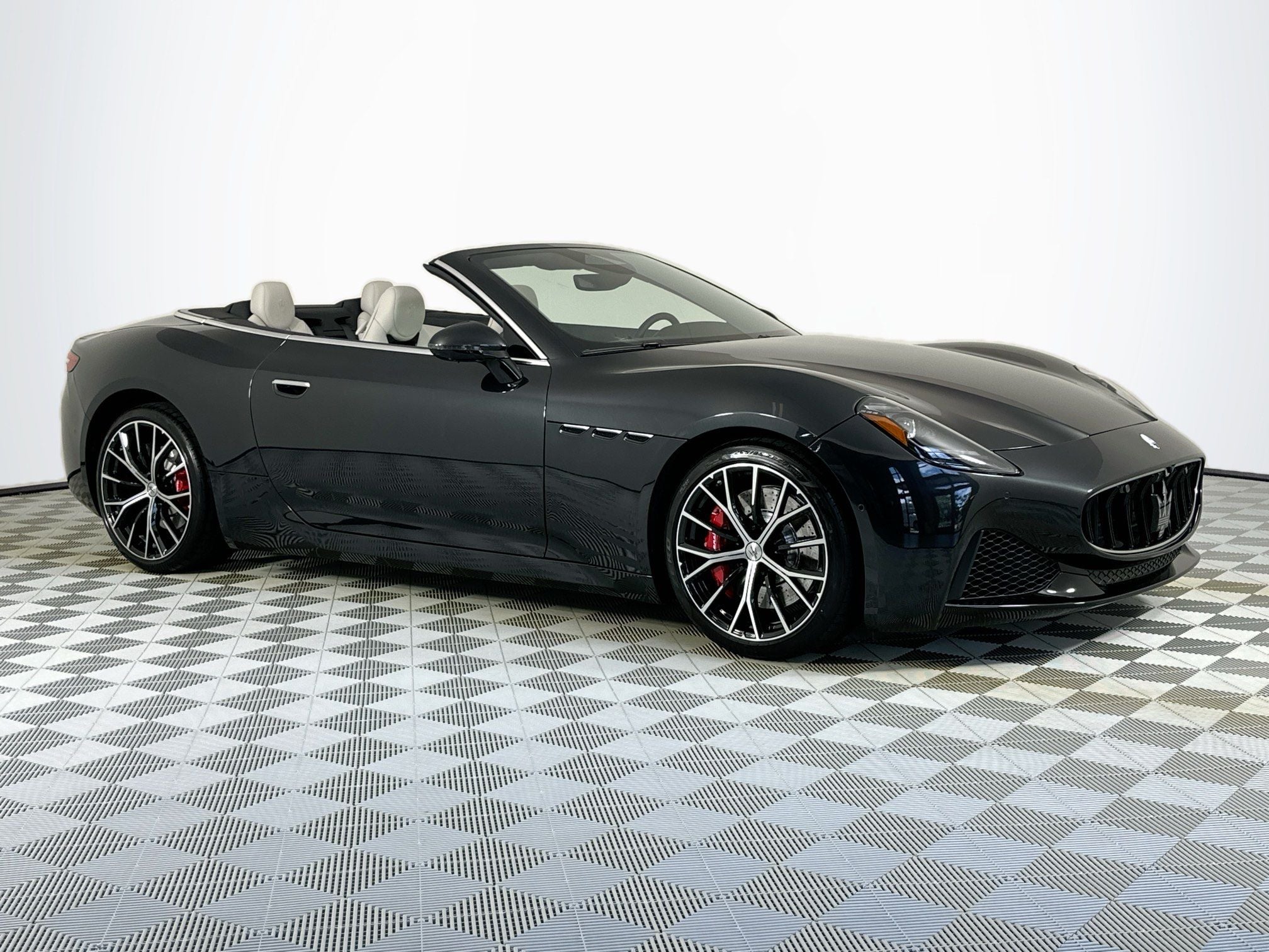 2026 Maserati GranCabrio 