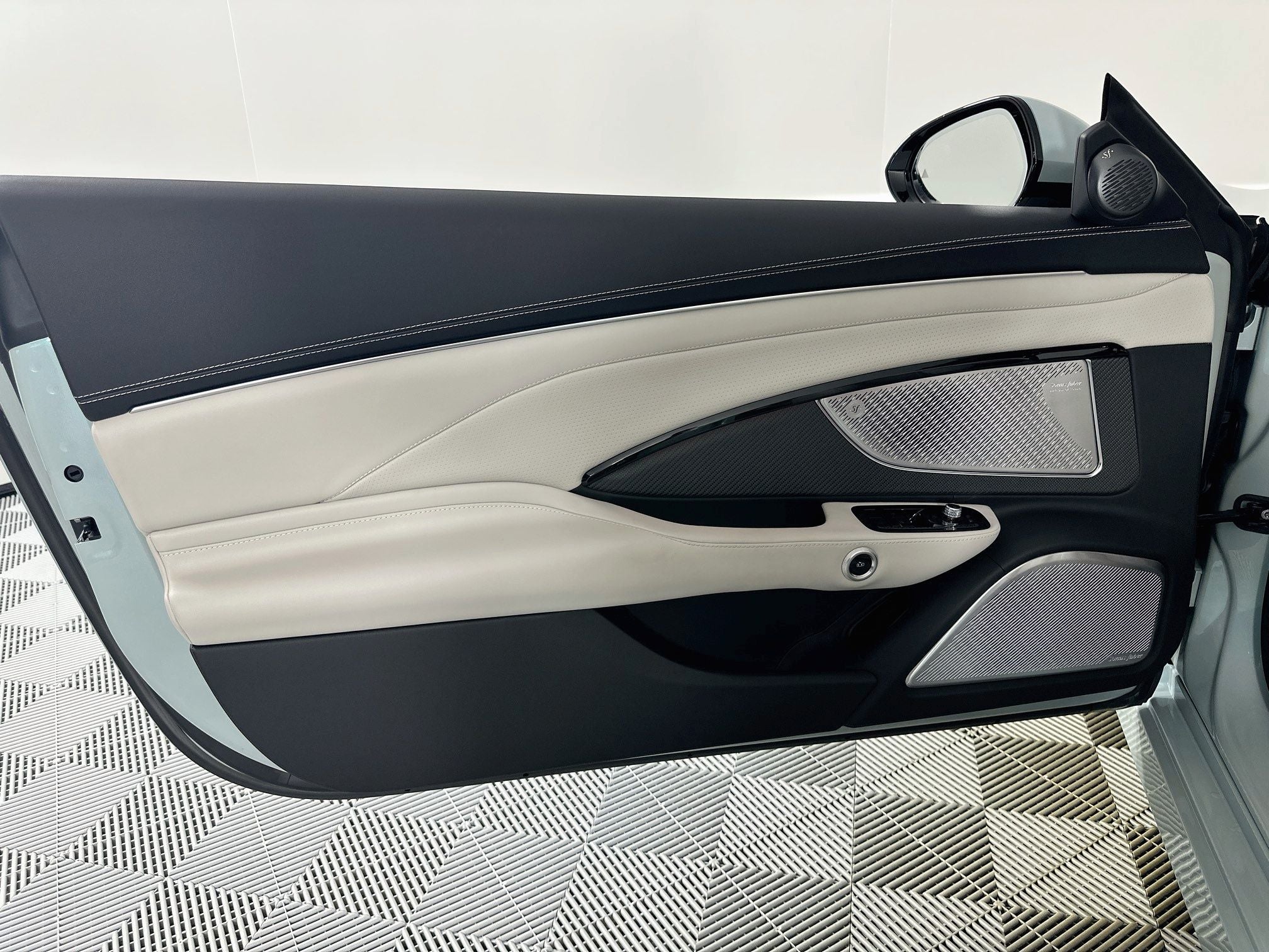 2026 Maserati GranCabrio 