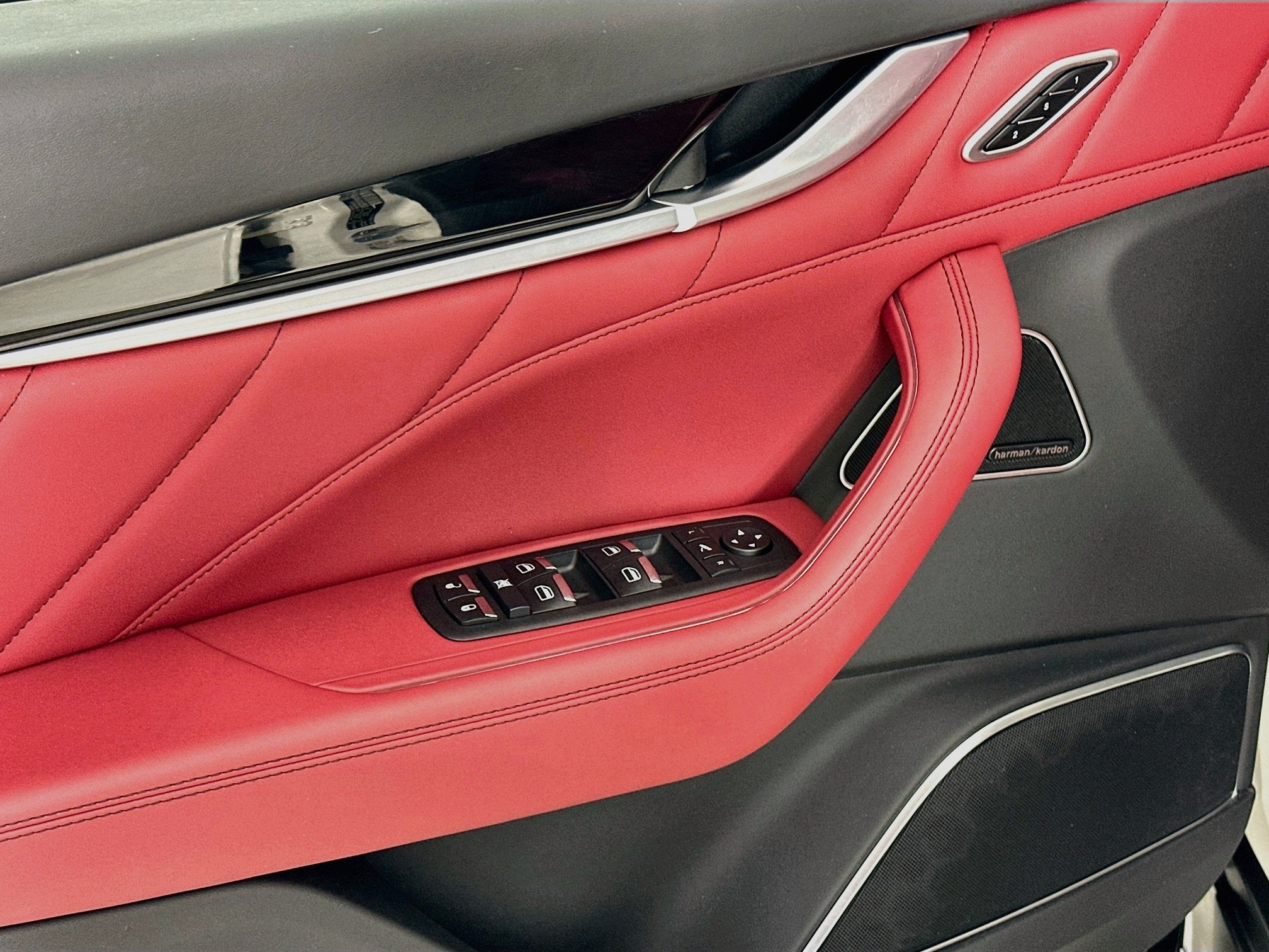 2023 Maserati Levante GT