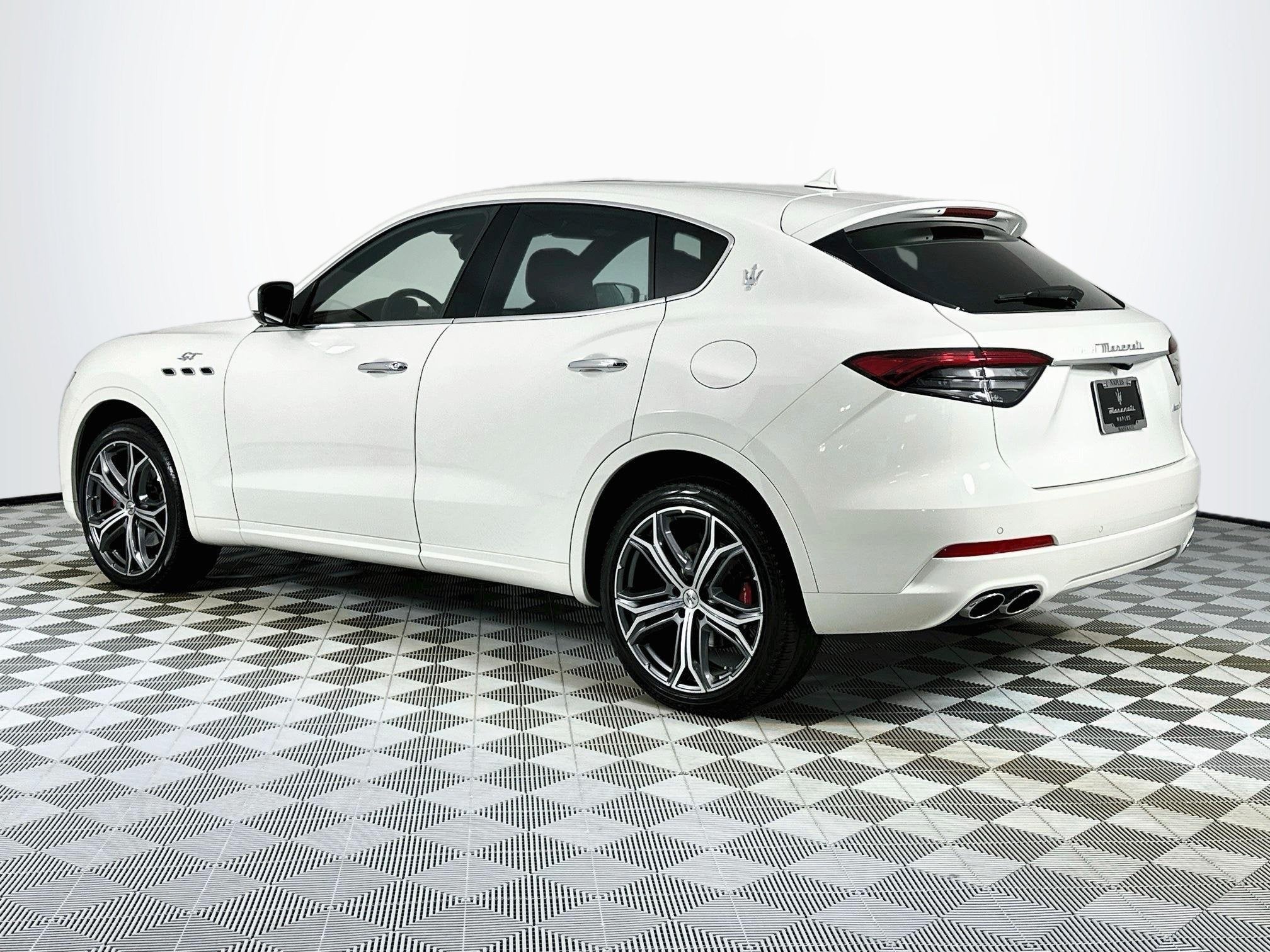 2023 Maserati Levante GT