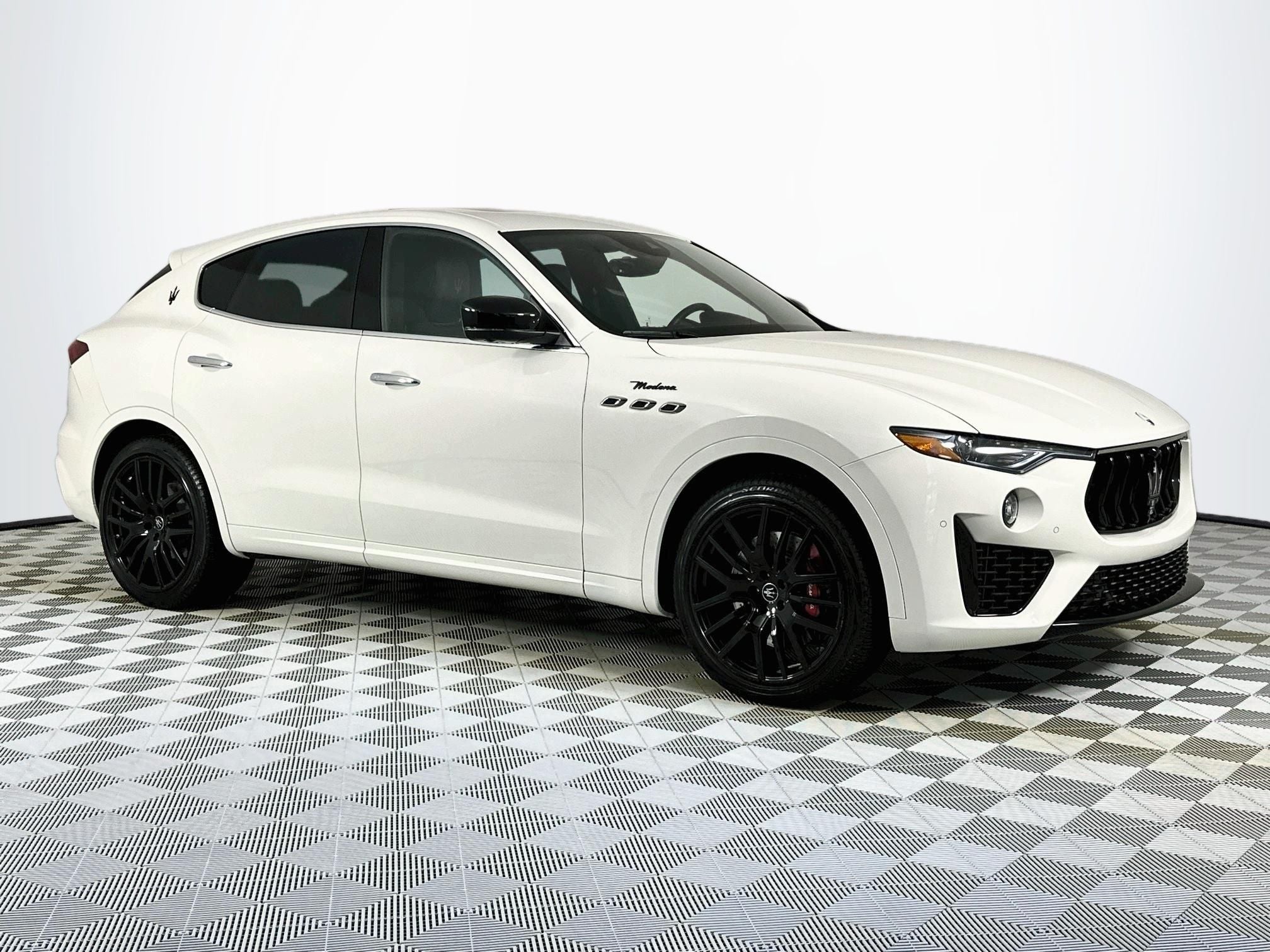 2024 Maserati Levante Modena Ultima