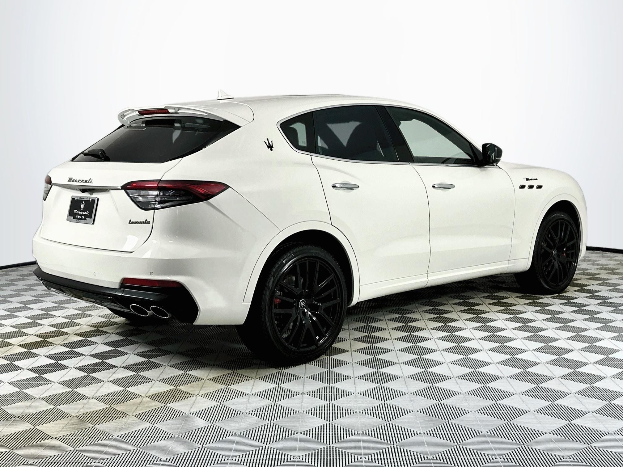 2024 Maserati Levante Modena Ultima